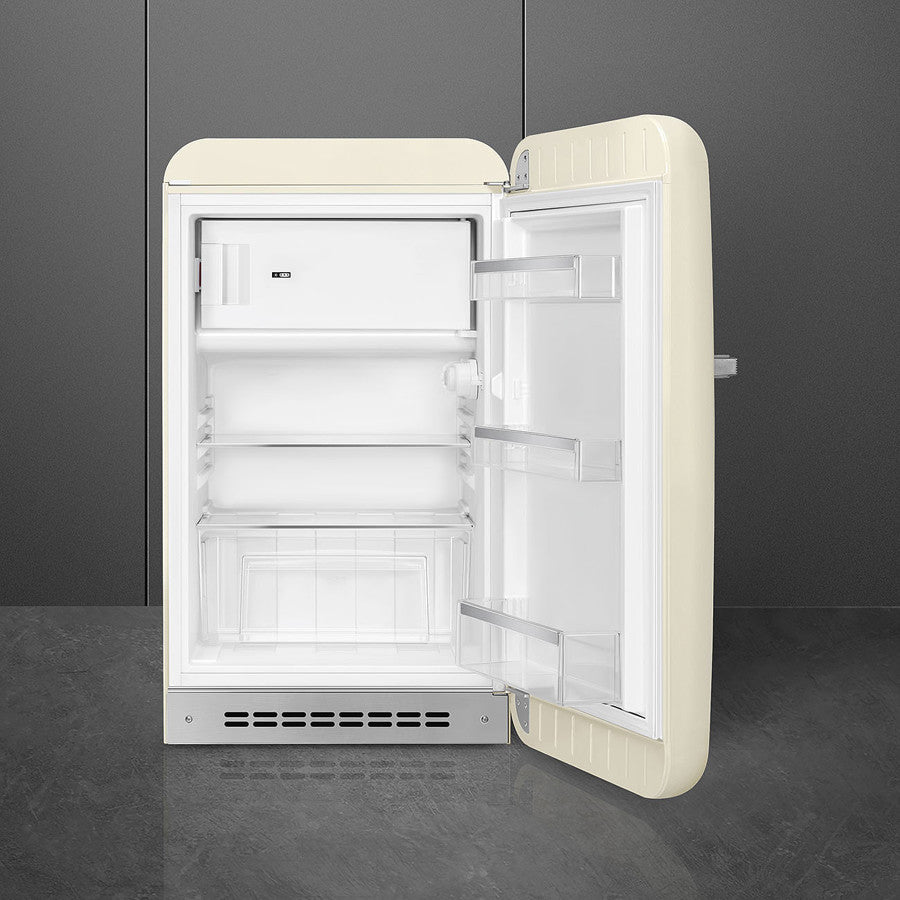 Fridge with Icebox Cream